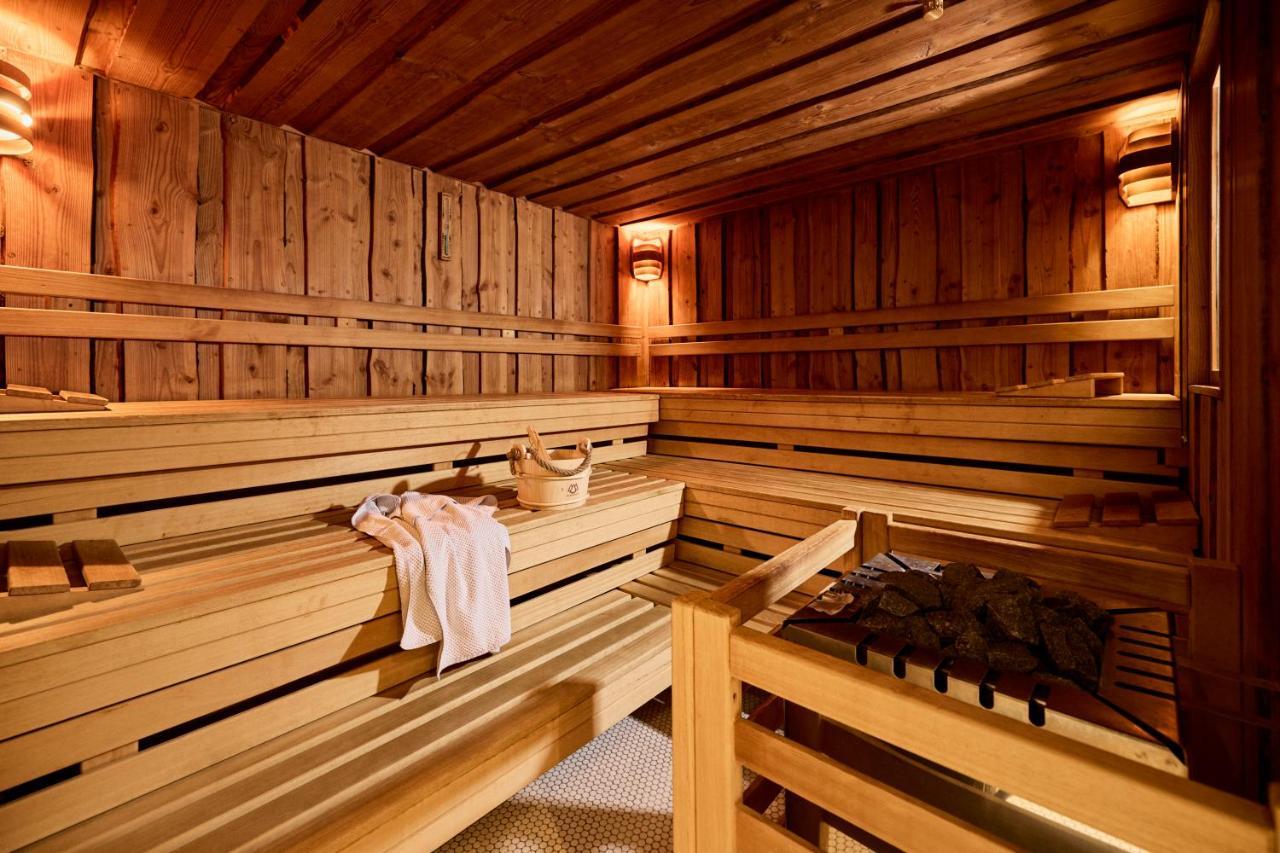 Aktivhotel Feichtner Hof Kaunertal Exteriör bild