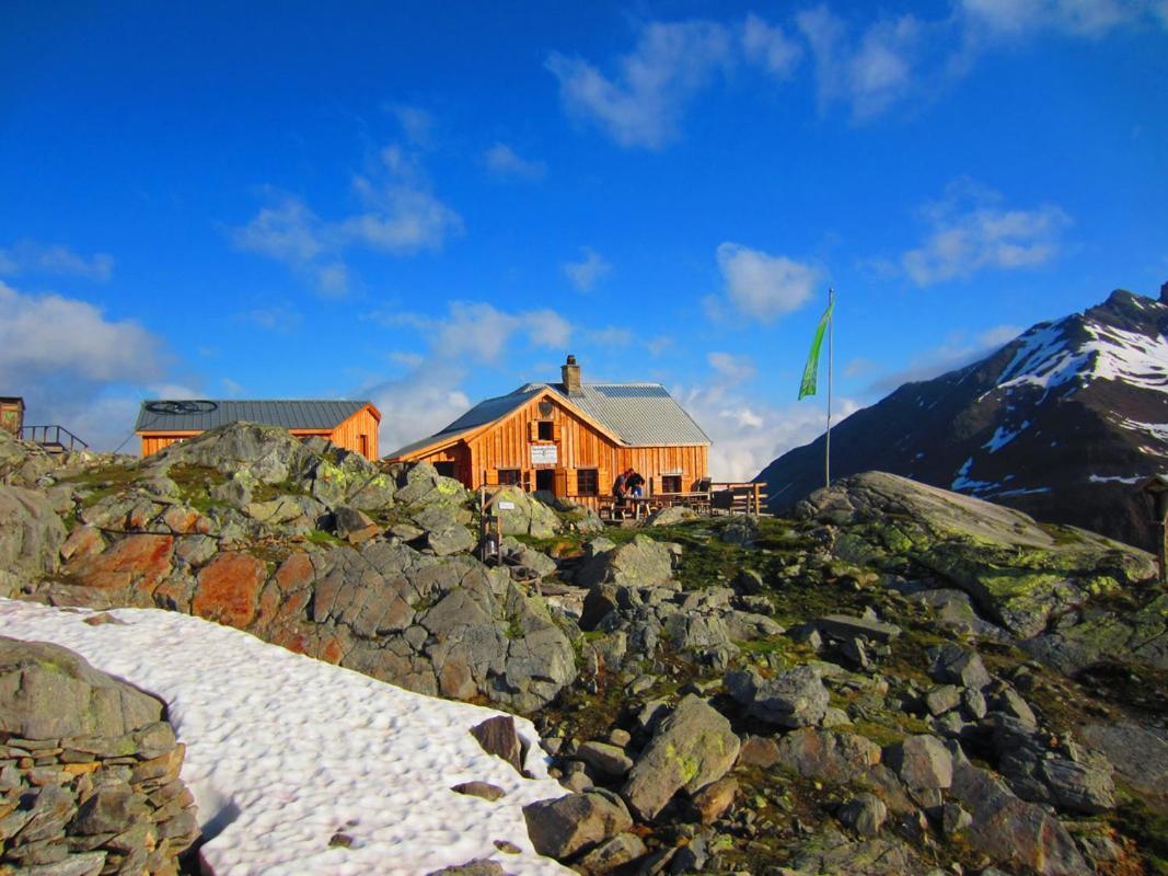 Aktivhotel Feichtner Hof Kaunertal Exteriör bild