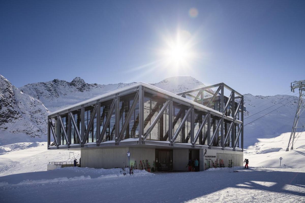 Aktivhotel Feichtner Hof Kaunertal Exteriör bild