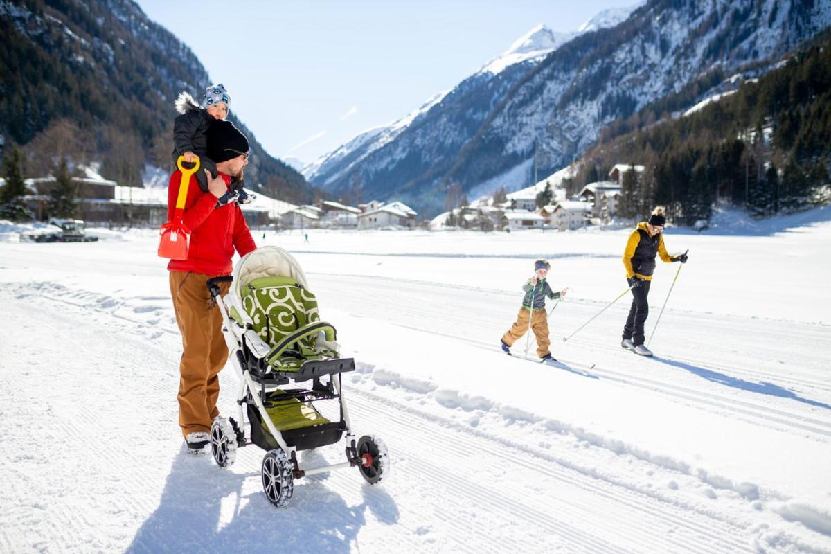 Aktivhotel Feichtner Hof Kaunertal Exteriör bild