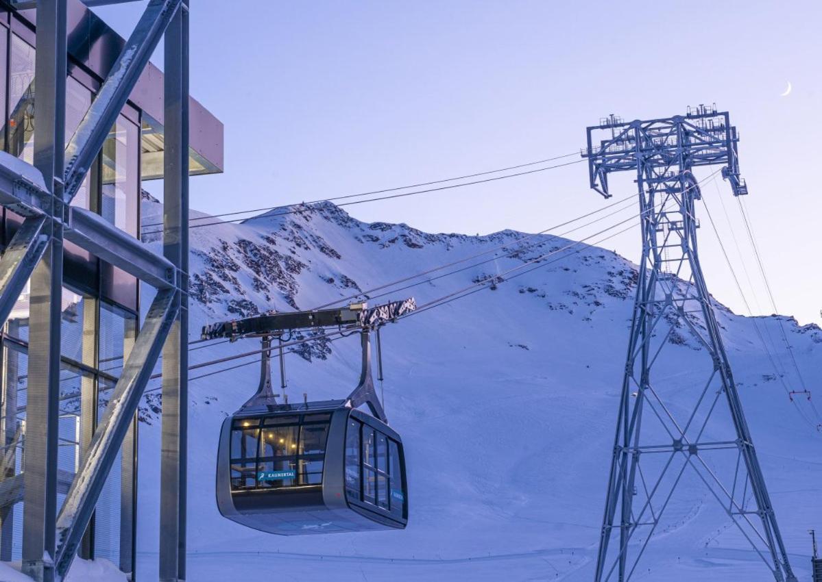 Aktivhotel Feichtner Hof Kaunertal Exteriör bild